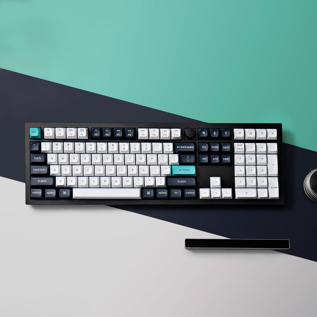 Keychron Q6 Max QMK/VIA Bluetooth Wireless /2.4 GHz/USB-C Wired Custom Mechanical Keyboard, Full Size Programmable Knob RGB Backlit Hot-Swappable Gateron Banana Switch for Mac Windows Linux - Black
