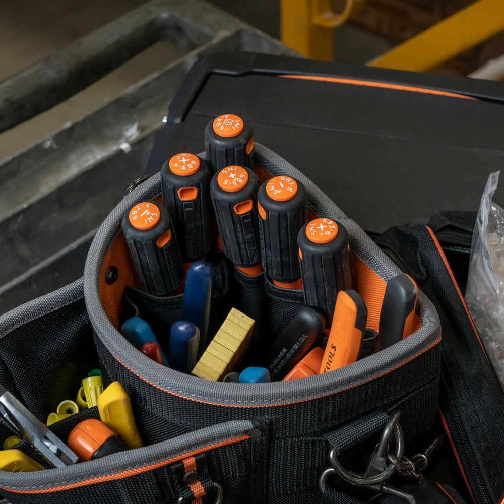 Klein Tools 85076INS Insulated Screwdriver Set, Made in USA, features 1000V Electricial Screwdrivers, (3) Phillips and (2) Slotted and Square Tips, 6-Piece