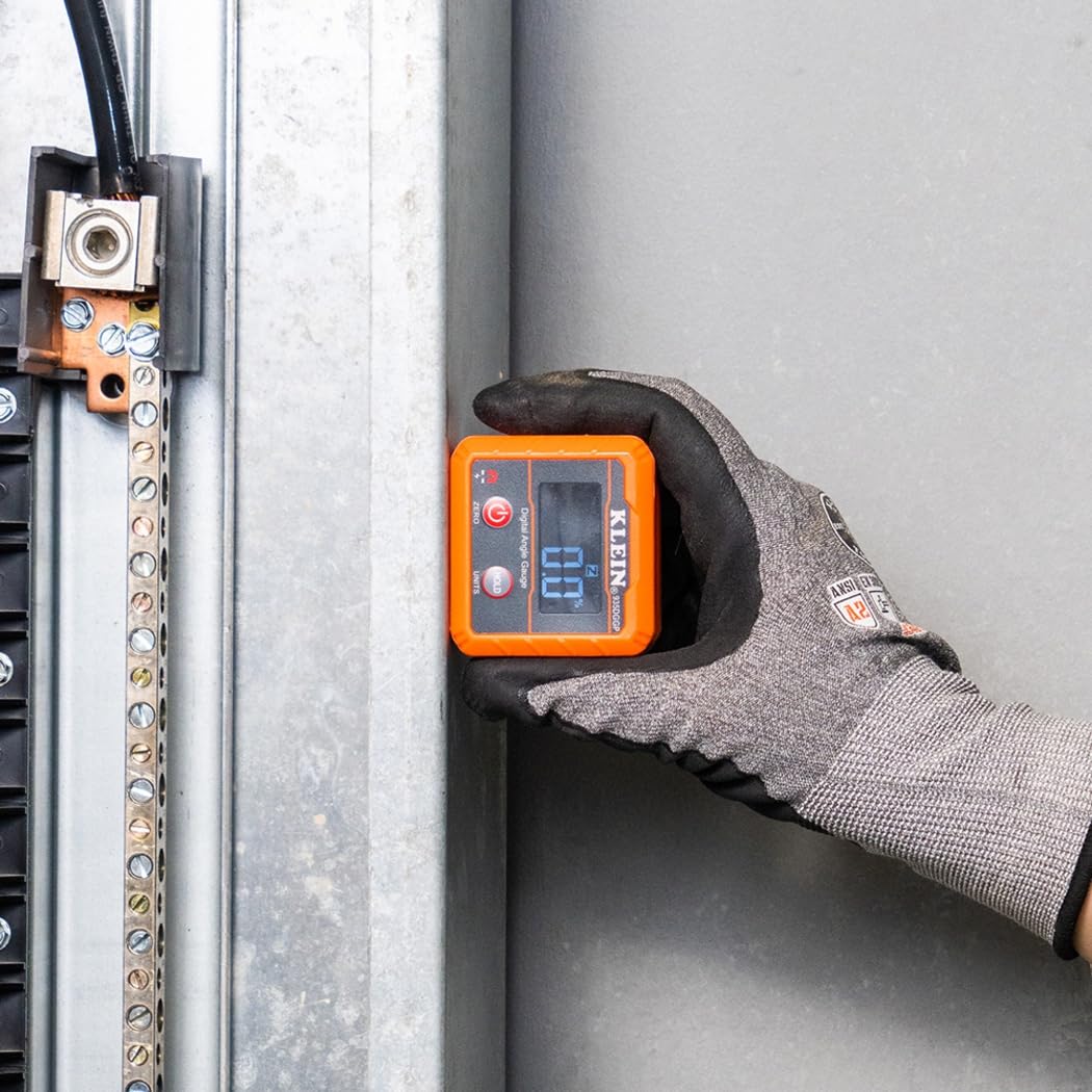 Klein Tools 935DGGP Angle Finder, Digital Gauge with Strong Magnetic Base, Converts Between Degrees, Percent Grade, In/Ft, mm/m