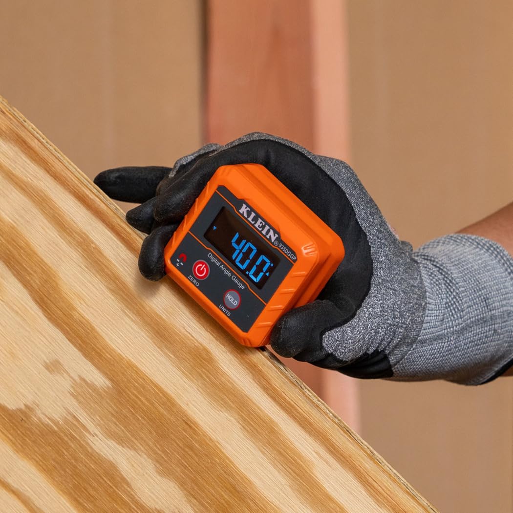 Klein Tools 935DGGP Angle Finder, Digital Gauge with Strong Magnetic Base, Converts Between Degrees, Percent Grade, In/Ft, mm/m