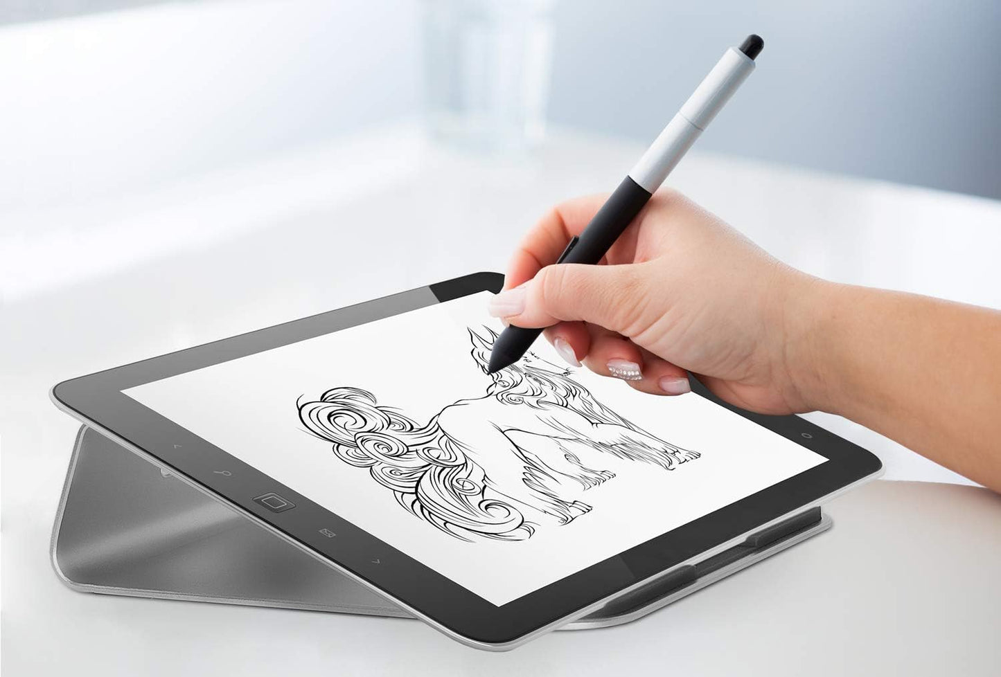 Mount-It! Tilted Laptop Riser for MacBook and iPad Pro - Ergonomic Laptop and Tablet Wedge - Notebook Cooling Stand for MacBook Pro, Chromebook, iPad Pro, Drawing Tablets with 11"-15" Screens