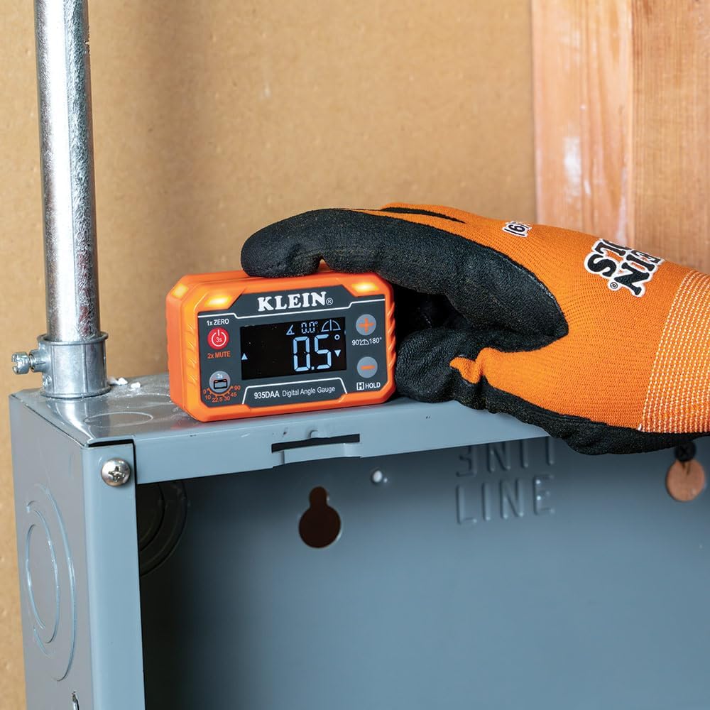 Klein Tools 935DAA Digital Electronic Level and Angle Gauge, LED Alert, Measure and Set Angles, 0-90 and 0-180 Degree Ranges