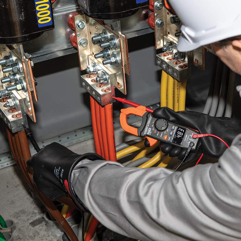 Klein Tools CL390 AC/DC Digital Clamp Meter, Auto-Ranging, 400 Amp, NCVT Tester, Hi-Viz LCD Display, TRMS, Continuity Resistance, Temperature and More