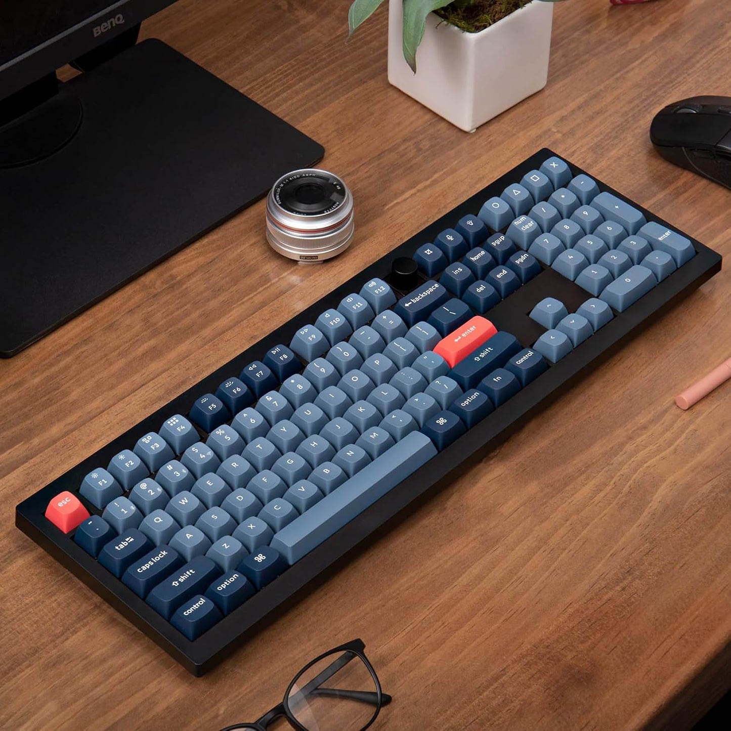 Keychron V6 Max Wireless QMK Mechanical Keyboard 2.4 GHz & Bluetooth | Full-Size Layout Custom with Hot-swappable Gateron Brown Switch RGB Backlight Compatible with Mac Windows Linux - Black