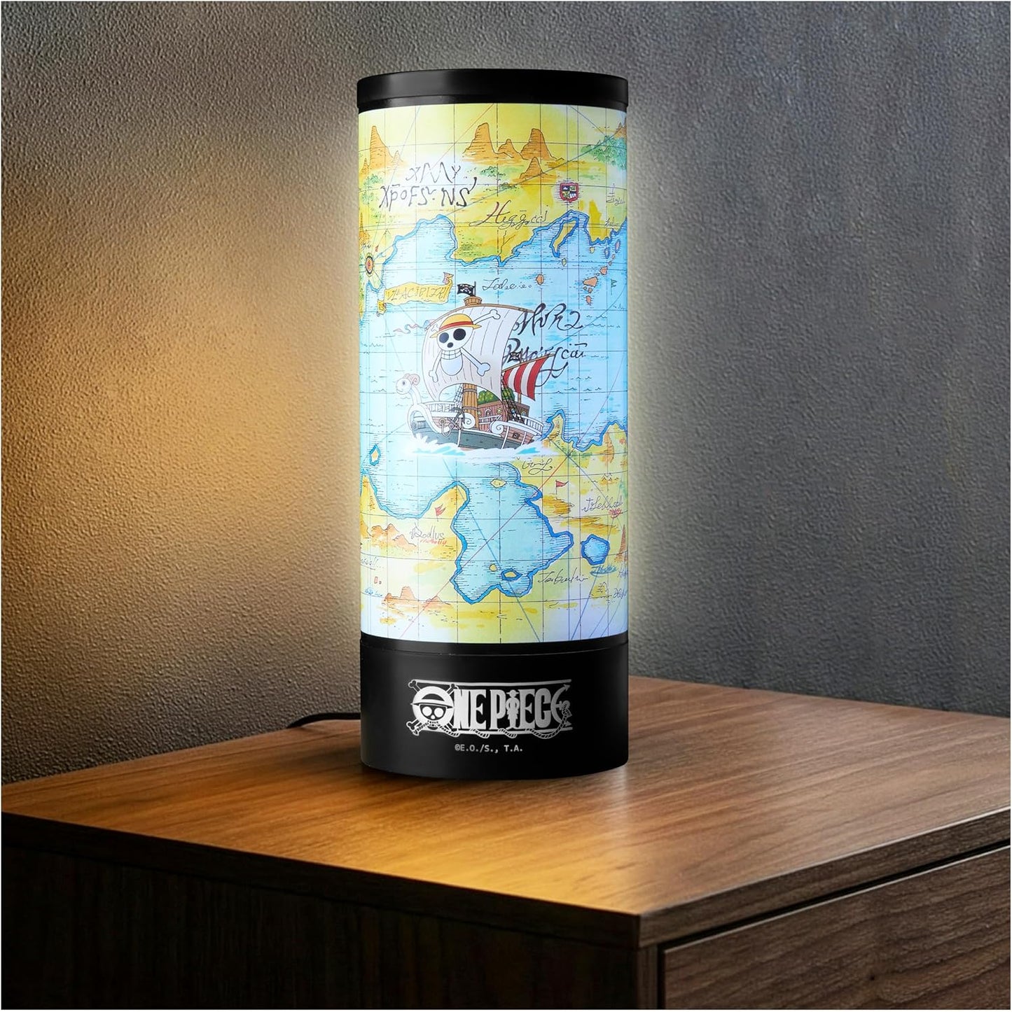 One Piece 3D Night Light, Straw Hat Table Desk Lamp, White LED Light for Bedroom, Dimmable 3 Brightness Levels, USB or Battery Operated Lamp, Home Room Decor, Manga, Anime Gifts (Multi 3D Skull)